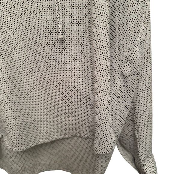 Ann Taylor Factory sage pattern peasant top- small - Picture 3 of 6
